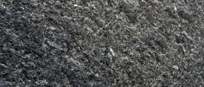 Nero Luanda waterjet gestrahlt